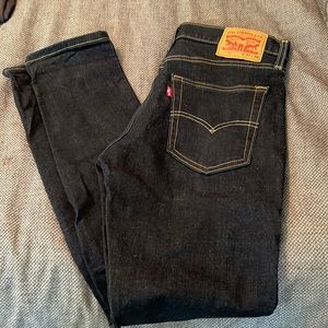Levi’s darkwash jeans